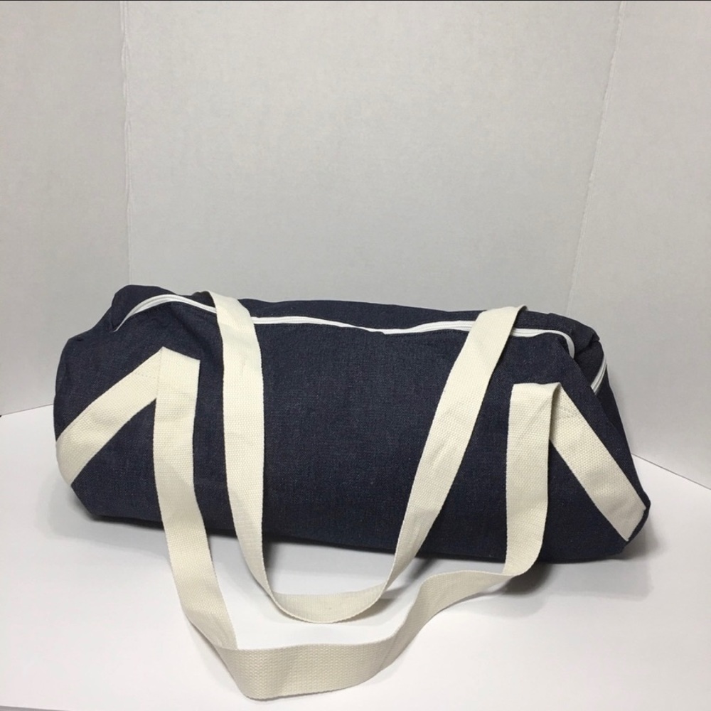 Meet Me At The Barre Private party Bag - Picture 5 of 7